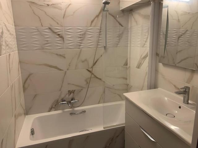 Sharp-Vacations Apartment Wenduine Luaran gambar